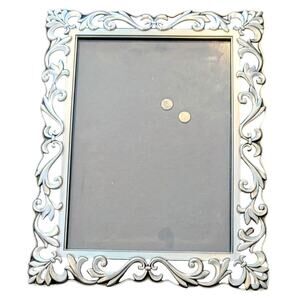 Malden Int. Silver Tone Ornate Art Deco Leaf Rococo Free Standing Frame 5 X 7